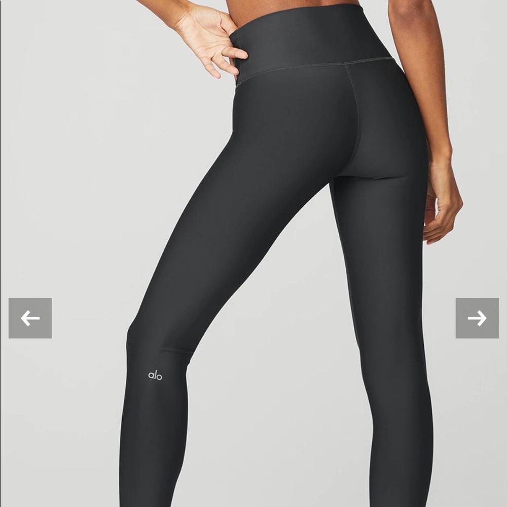 Alo Yoga High Waist Airlift Legging in Anthracite - size Medium, EUC!